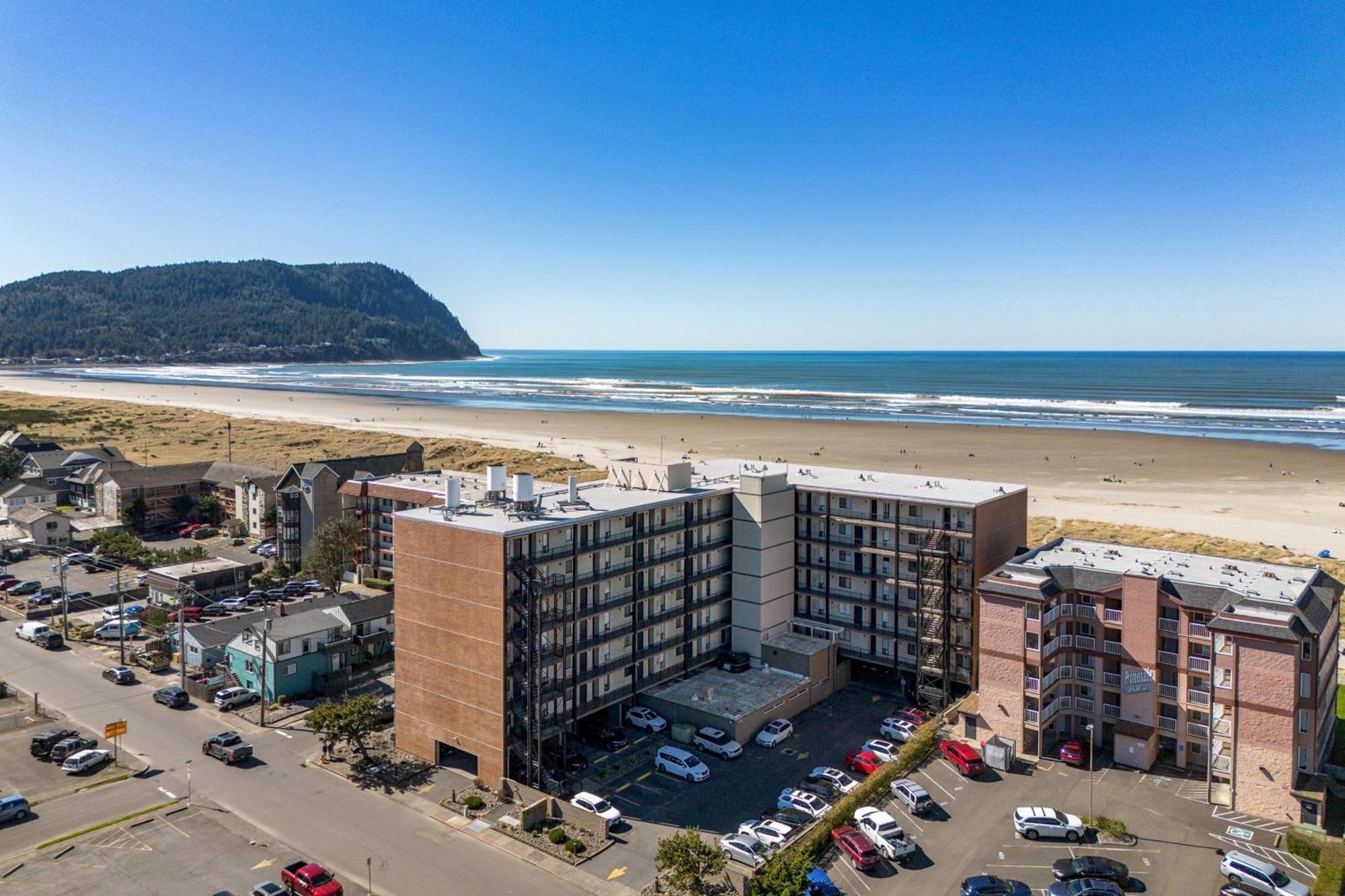 2 Bed 2 Bath Apartment In The Sand And Sea Condos Сийсайд Екстериор снимка